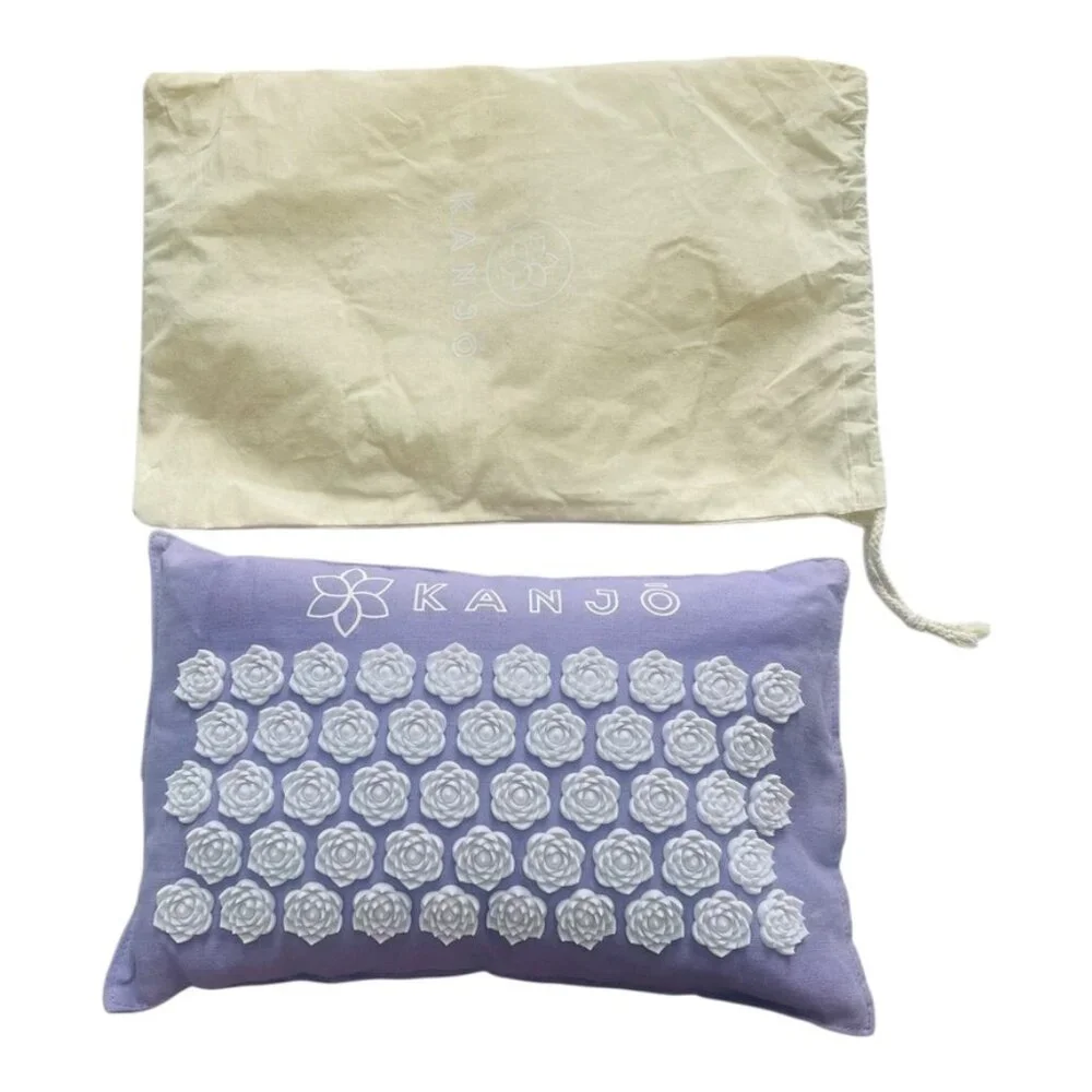Kanjo Lavender Aroma Acupressure Pillow Anthropology 4 X 9 X 14 Inch NWOT